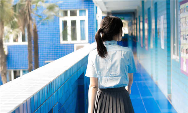 龙亭如何找到一个可以帮助我生孩子的女人？
